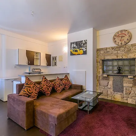 Apartment Zara Liznjan