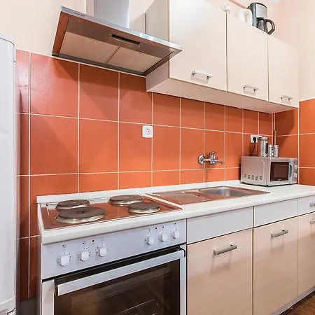 Zara Apartment Ližnjan