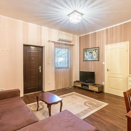Zara Apartment